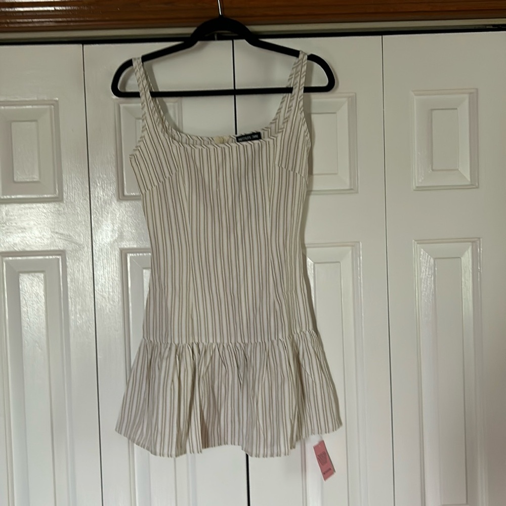 Prettylittlething Dress